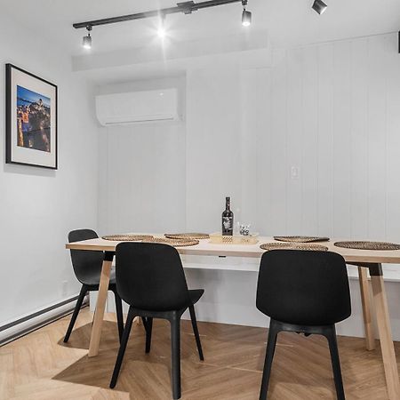Les Appartements Du 300 Québec Exteriör bild