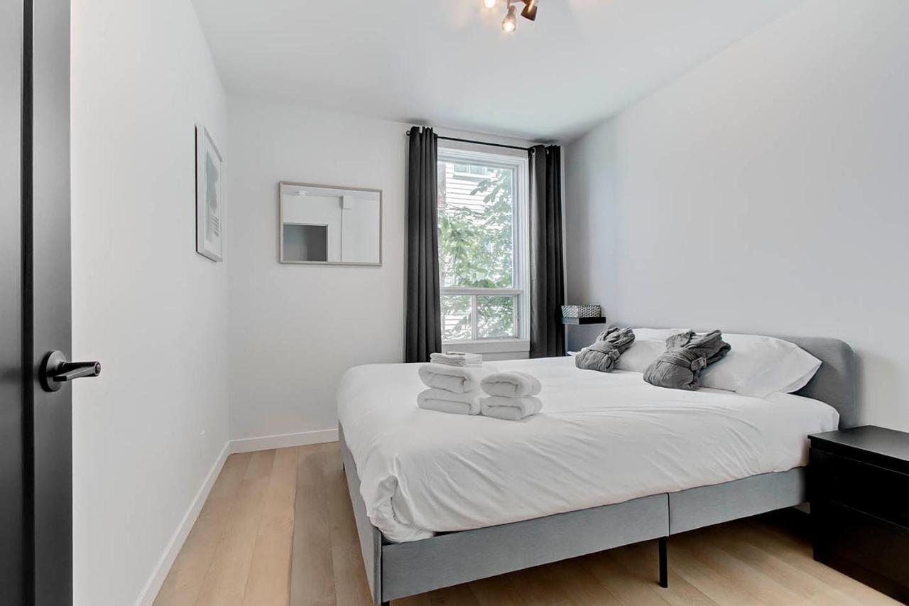Les Appartements Du 300 Québec Exteriör bild