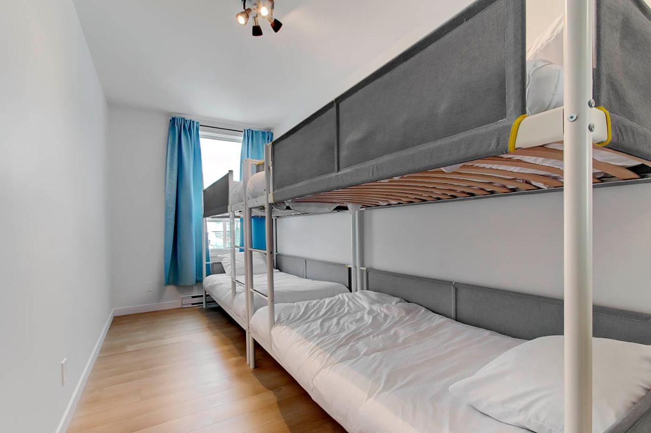 Les Appartements Du 300 Québec Exteriör bild