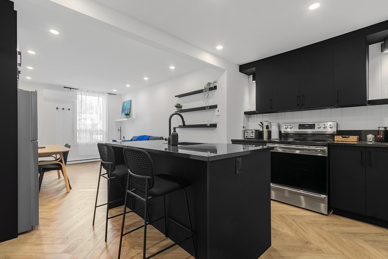 Les Appartements Du 300 Québec Exteriör bild